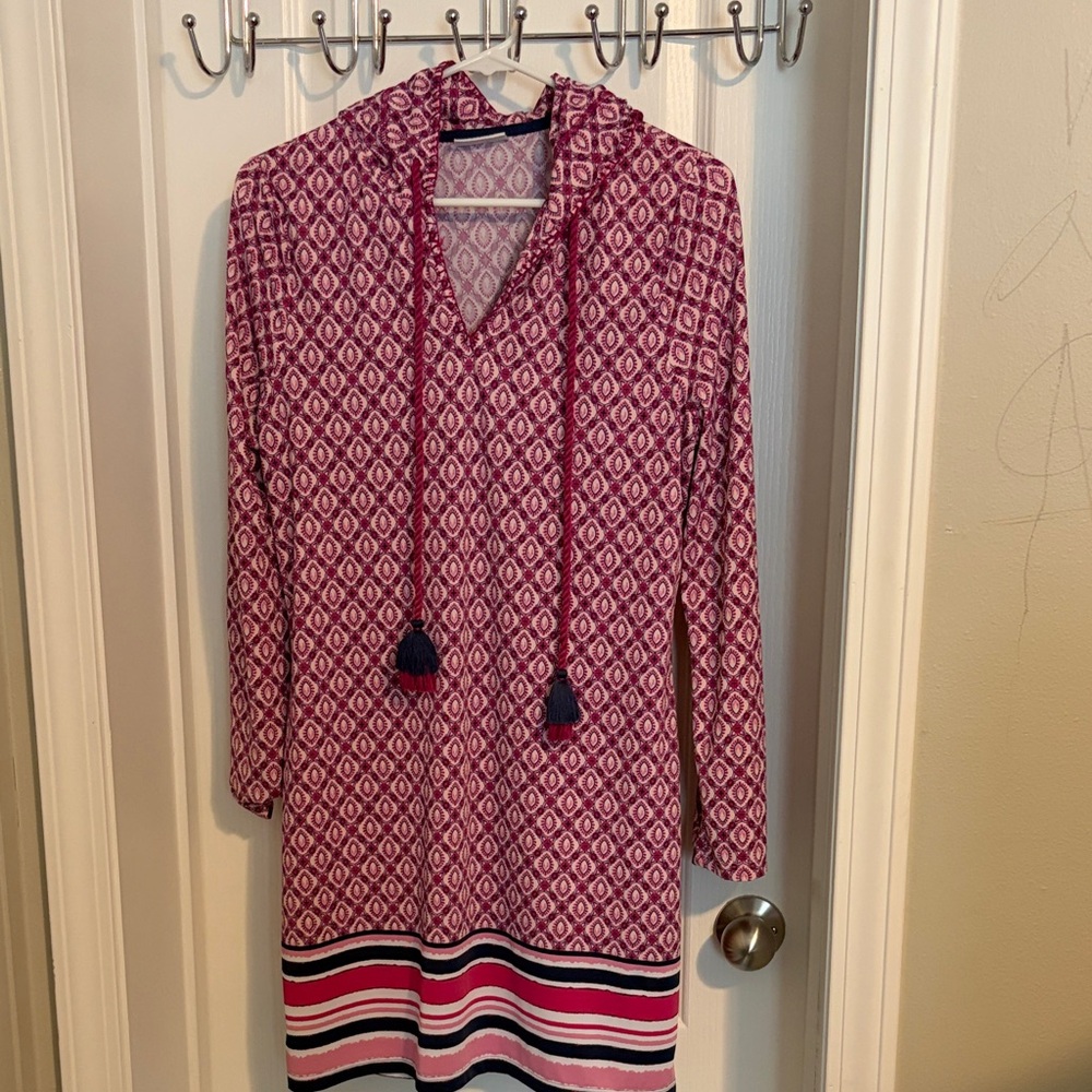 Talbots Cabana life Pink Patterned Hooded Swim Coverup with Tassels